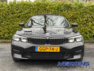 Thumbnail Mobil 8