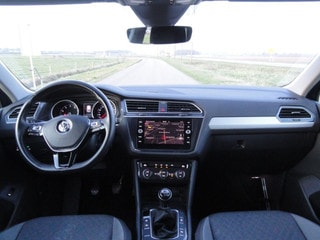 Thumbnail Mobil 9