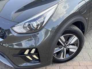 Thumbnail Mobil 6
