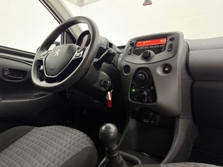 Thumbnail Mobil 4