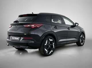 Thumbnail Mobil 4
