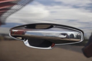 Thumbnail Mobil 7