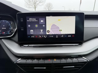 Thumbnail Mobil 9