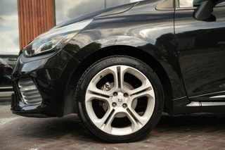Thumbnail Mobil 8