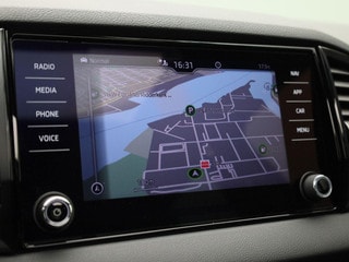 Thumbnail Mobil 6