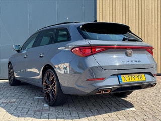 Thumbnail Mobil 8
