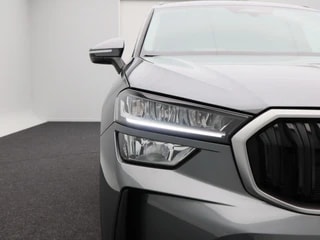Thumbnail Mobil 8