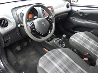 Thumbnail Mobil 5