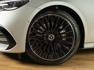 Thumbnail Mobil 7