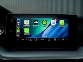 Thumbnail Mobil 9
