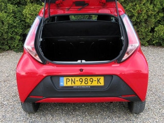 Thumbnail Mobil 7