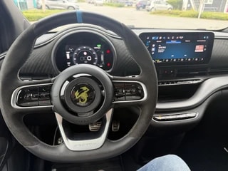 Thumbnail Mobil 6