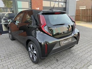 Thumbnail Mobil 4