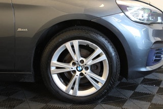 Thumbnail Mobil 10