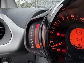 Thumbnail Mobil 7