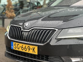 Thumbnail Mobil 8