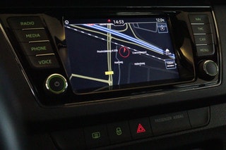 Thumbnail Mobil 9