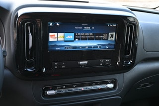 Thumbnail Mobil 10