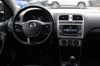 Thumbnail Mobil 7