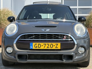 Thumbnail Mobil 3
