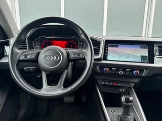 Thumbnail Mobil 10