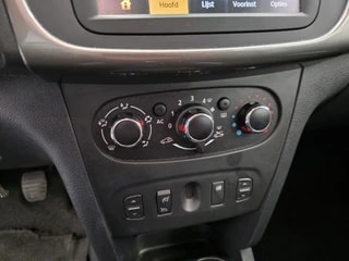 Thumbnail Mobil 6