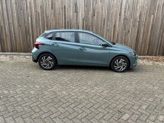 Thumbnail Mobil 6