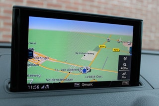 Thumbnail Mobil 6
