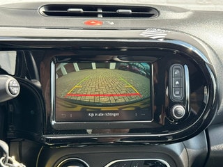 Thumbnail Mobil 3