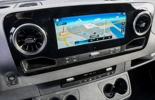 Thumbnail Mobil 7
