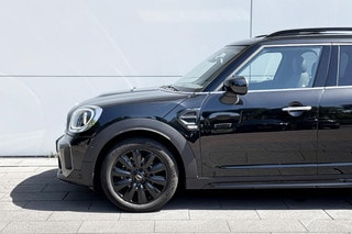 Thumbnail Mobil 4