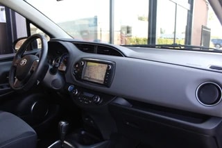 Thumbnail Mobil 2
