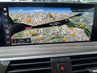 Thumbnail Mobil 8