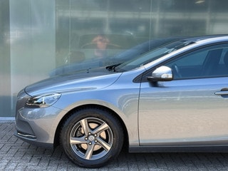 Thumbnail Mobil 8