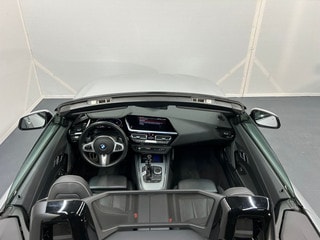 Thumbnail Mobil 8