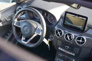 Thumbnail Mobil 9