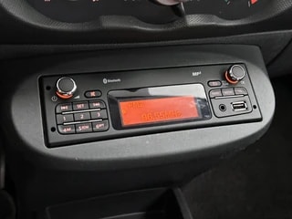 Thumbnail Mobil 7