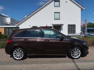 Thumbnail Mobil 5