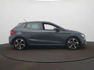 Thumbnail Mobil 4