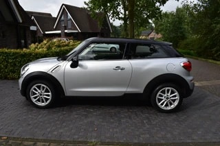 Thumbnail Mobil 4