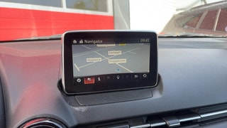 Thumbnail Mobil 8
