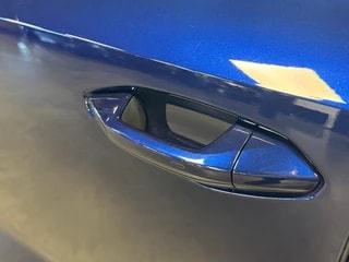 Thumbnail Mobil 10