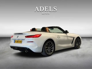 Thumbnail Mobil 3