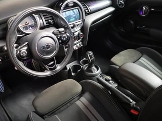 Thumbnail Mobil 6