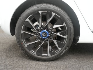 Thumbnail Mobil 7