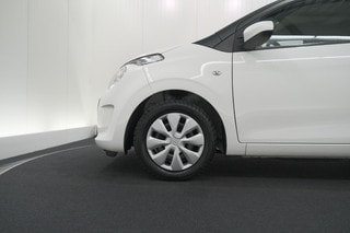 Thumbnail Mobil 6