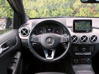 Thumbnail Mobil 9