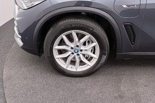 Thumbnail Mobil 7