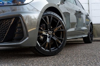 Thumbnail Mobil 10