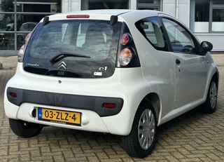 Thumbnail Mobil 4